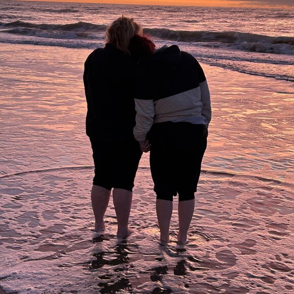 Meet your Posher, Shannon - Picture 1 of 1